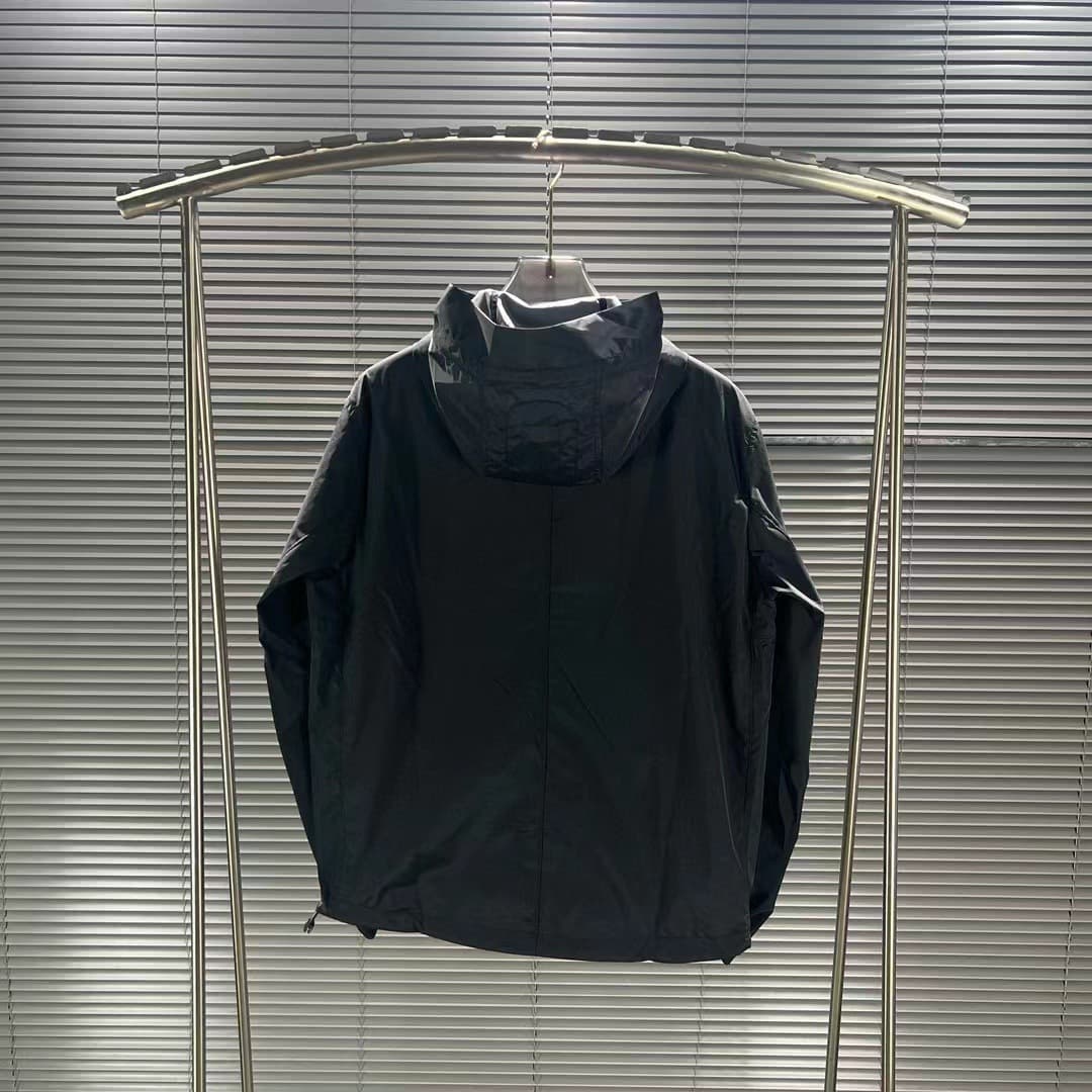 メンズジャージ専門店 スポーツスタイル メッシュ裏地フード付きジャケット