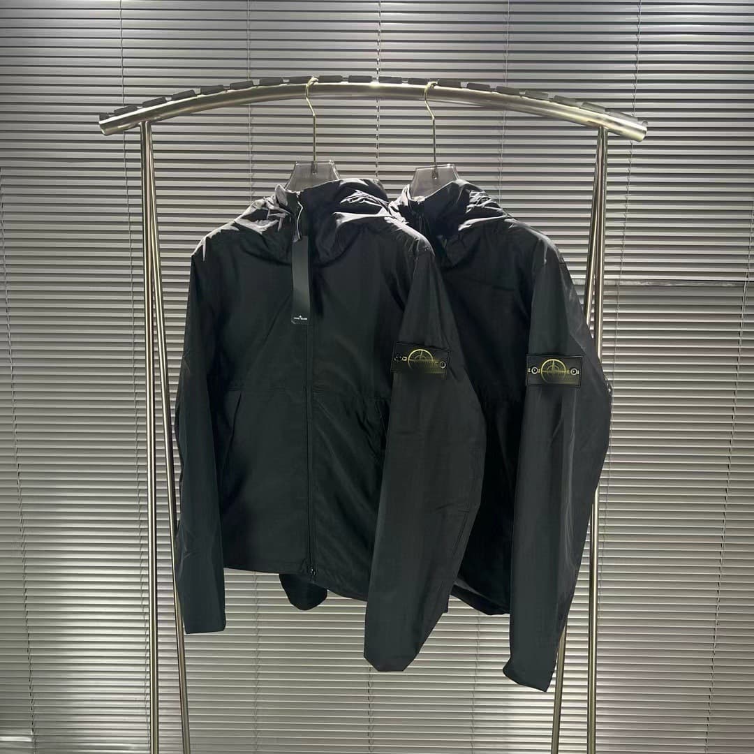メンズジャージ専門店 スポーツスタイル メッシュ裏地フード付きジャケット